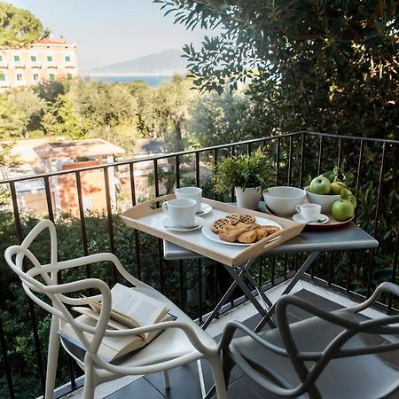 Agora Apartments Sorrente Extérieur photo
