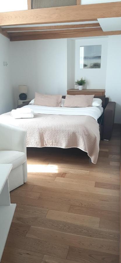 Agora Apartments Sorrente Extérieur photo