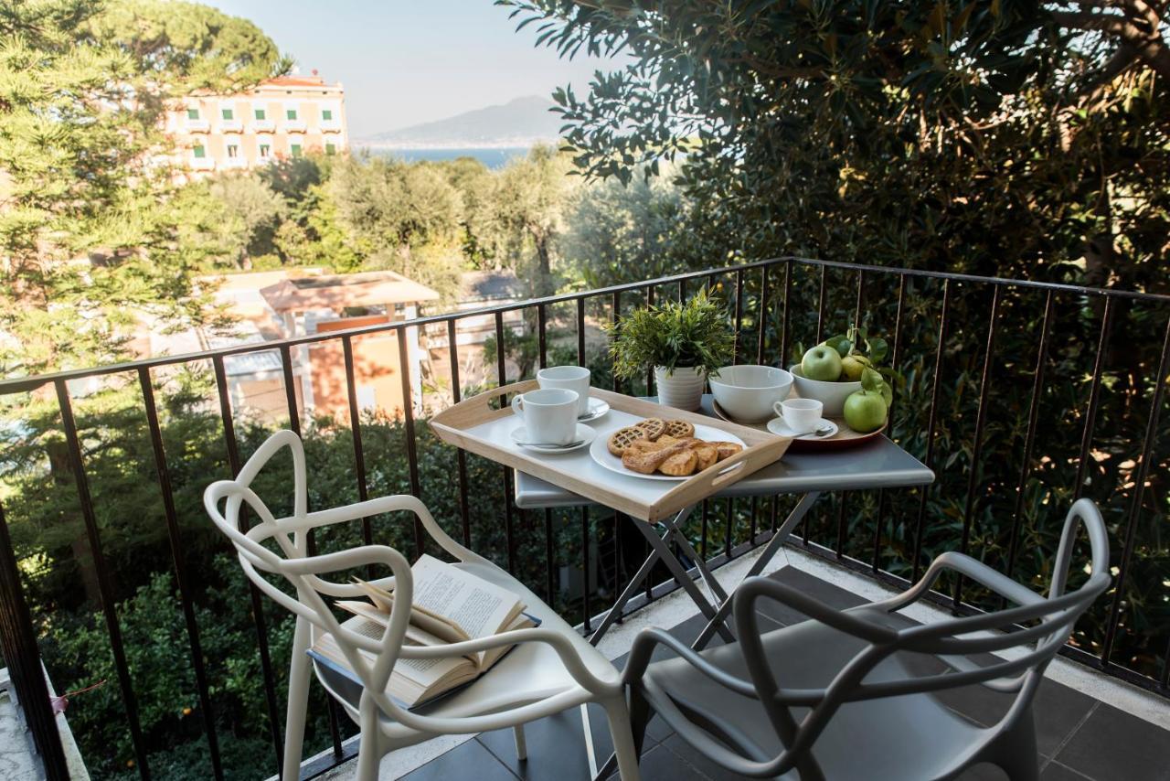 Agora Apartments Sorrente Extérieur photo
